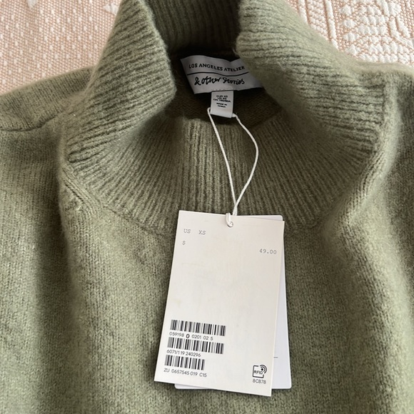 NWT & other stories green sweater - Picture 2 of 7